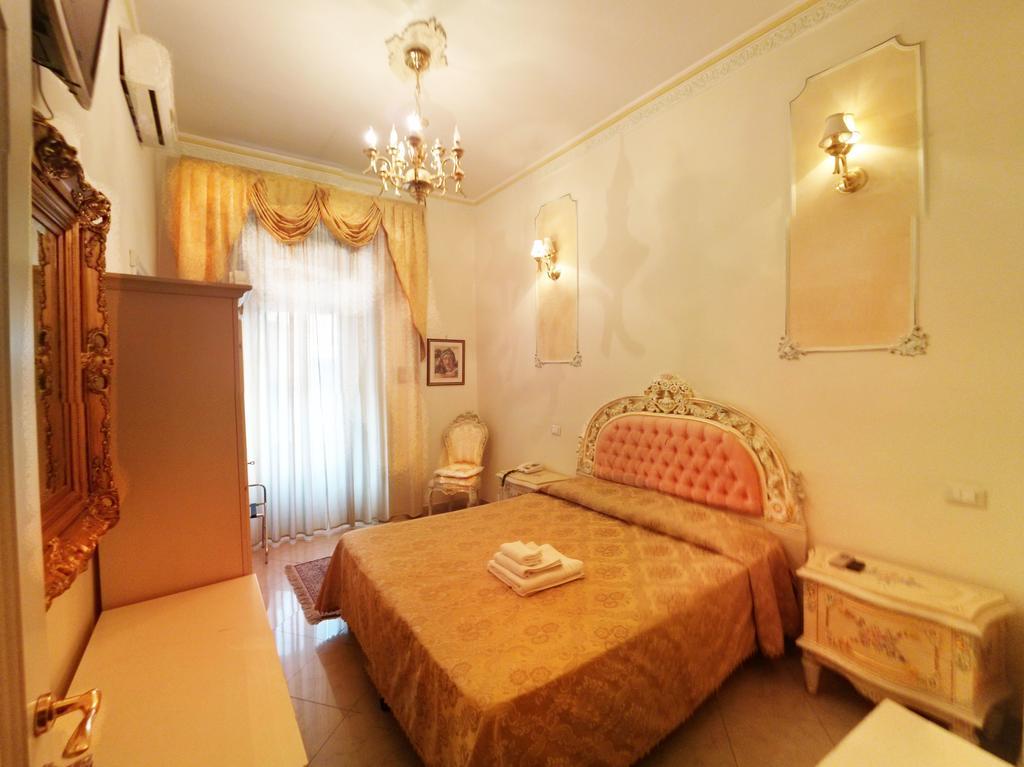 Imperial Rooms Roma Phòng bức ảnh